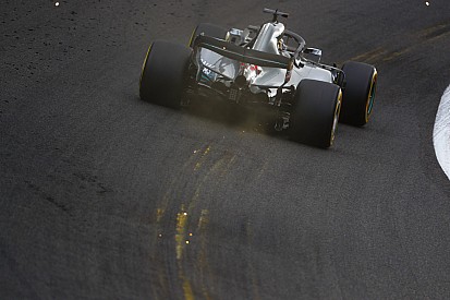 Hamilton az egyensúlyon csiszolna, Bottas mókás futamra számít