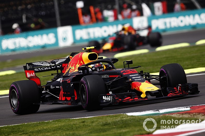 F1 Messico: Verstappen domina, Hamilton soffre ma è penta campione del mondo