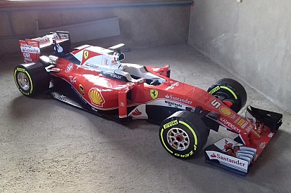 Делай сам. История сибиряка, который построил Ferrari из картонок