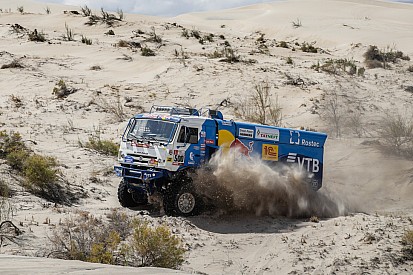 Dakar, Camion, Tappa 14: Nikolaev centra il terzo successo con Kamaz!