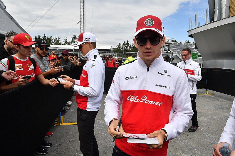 Leclerc már 2019-től a Ferrari versenyzője lenne