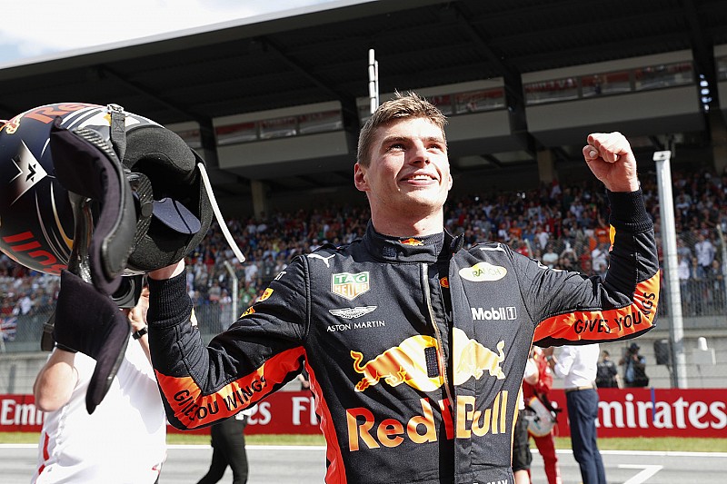 Marko: „Verstappen hihetetlen munkát végzett”