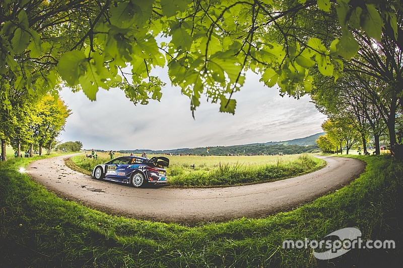 Tanak manda en Alemania con Ogier y Neuville limitando daños