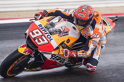 EL1 - Márquez en tête sur piste humide