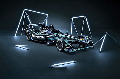 Egy egészen csodálatos Jaguar-festés a Forma-1-ben
