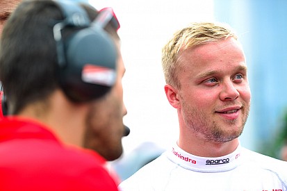 Розенквист снова примет участие в тестах IndyCar