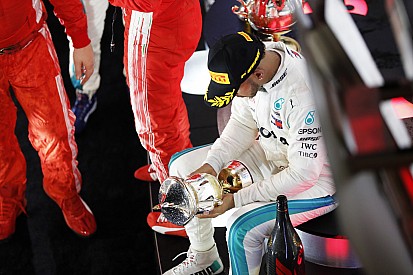 Hamilton szeretné, ha javulna a Mercedes kommunikációja verseny közben