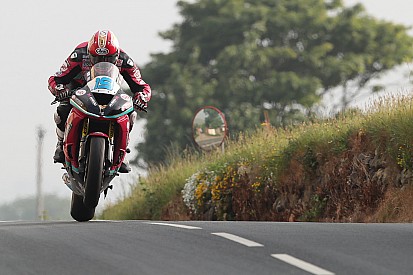 James Cowton killed in multi-bike Southern 100 crash