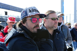Фернандо Алонсо, United Autosports, Зак Браун