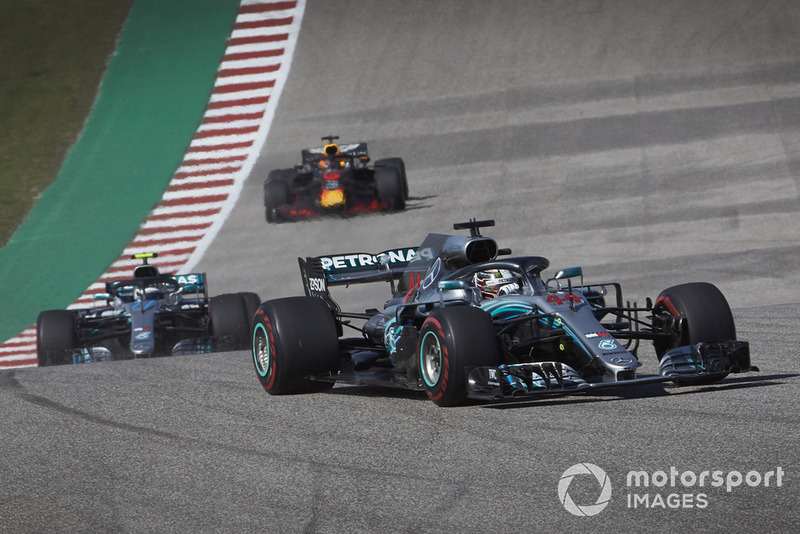 Льюіс Хемілтон, Валттері Боттас, Mercedes AMG F1 W09, Даніель Ріккардо, Red Bull Racing RB14