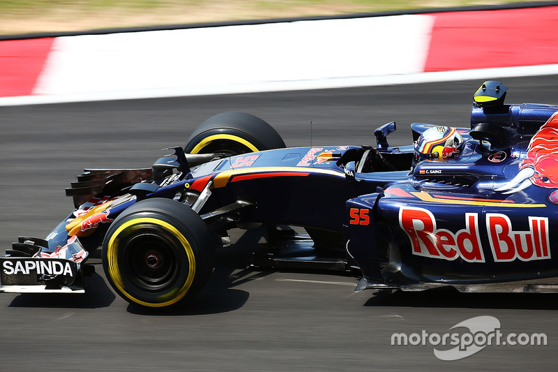 Carlos Sainz Jr., Scuderia Toro Rosso STR11