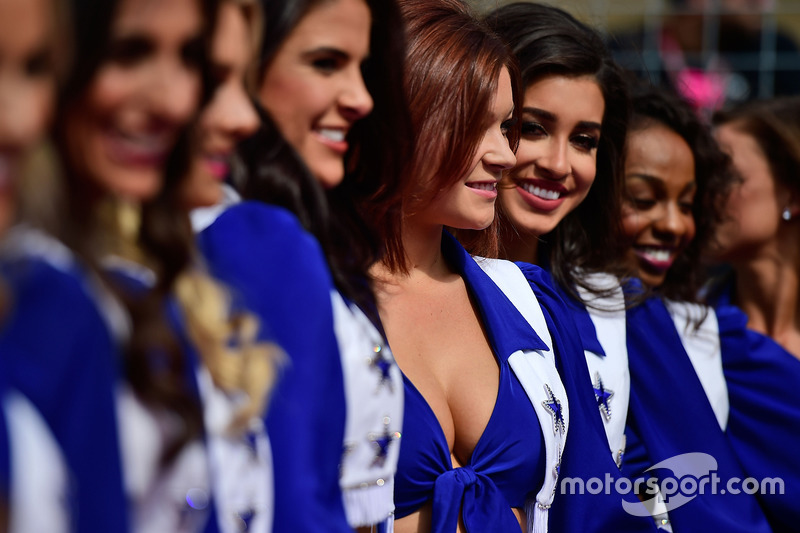 Чірлідер Dallas Cowboys