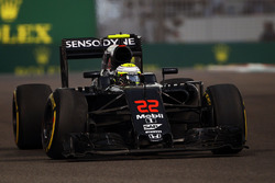 Jenson Button, McLaren MP4-31, Ausfall wegen einer gebrochenen Radaufhängung