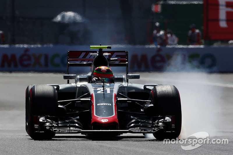 Естебан Гутьєррес, Haas F1 Team VF-16 блокує колеса на гальмуванні