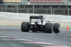 Nico Rosberg, Mercedes F1 Team, mit Pirelli-Reifen für 2017