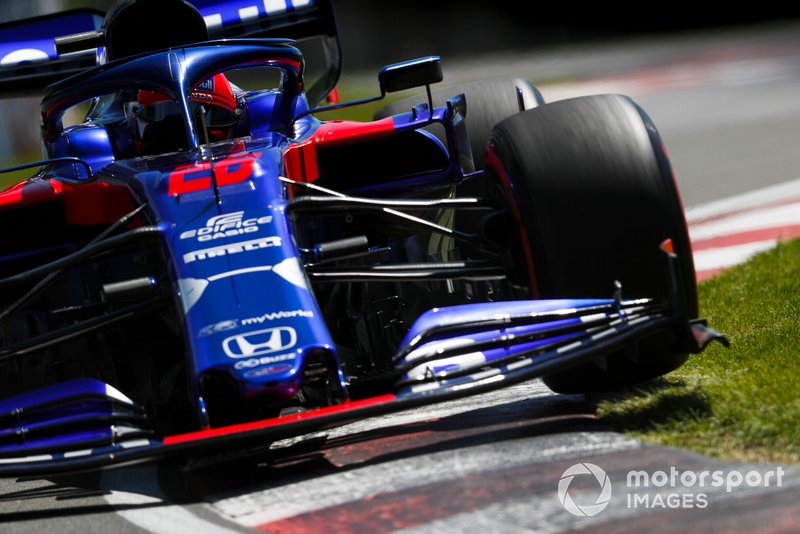 Даниил Квят, пилот Scuderia Toro Rosso