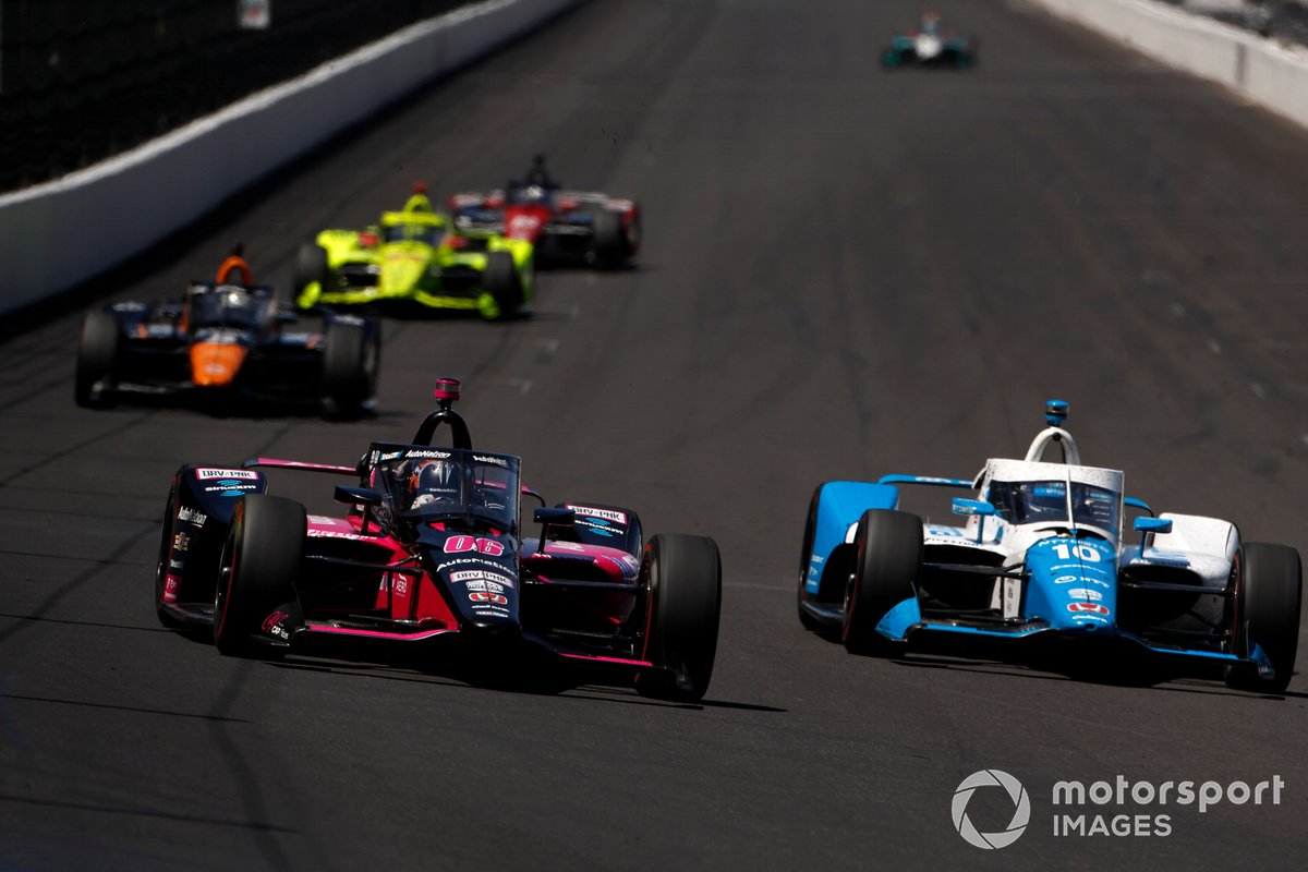 Helio Castroneves, Meyer Shank Racing Honda, Alex Palou, Chip Ganassi Racing Honda
