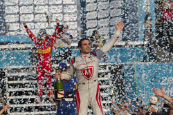 Jérôme d'Ambrosio, Dragon Racing celebra