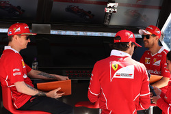 Kimi Raikkonen, Ferrari, Sebastian Vettel, Ferrari