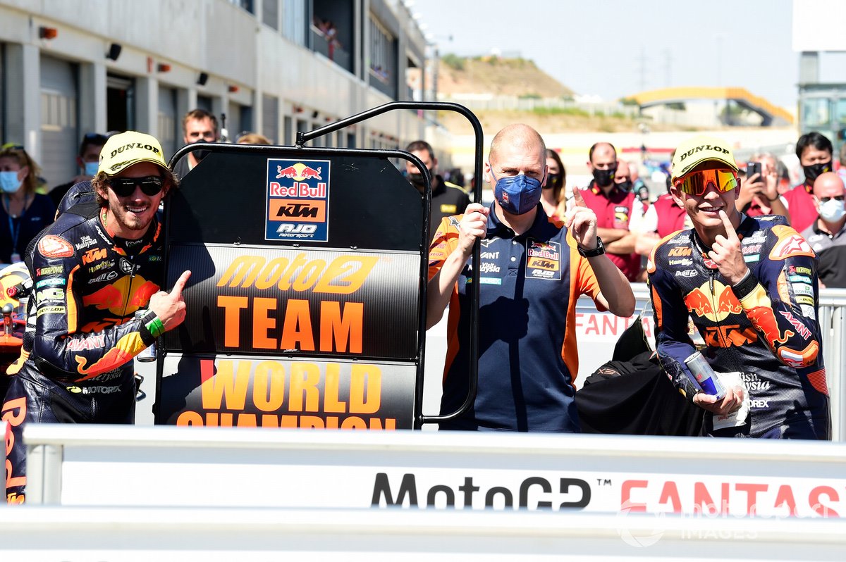Raul Fernandez, Red Bull KTM Ajo, Remy Gardner, Red Bull KTM Ajo