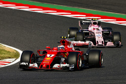 Кімі Райкконен, Ferrari SF70H, Естебан Окон, Sahara Force India F1 VJM10