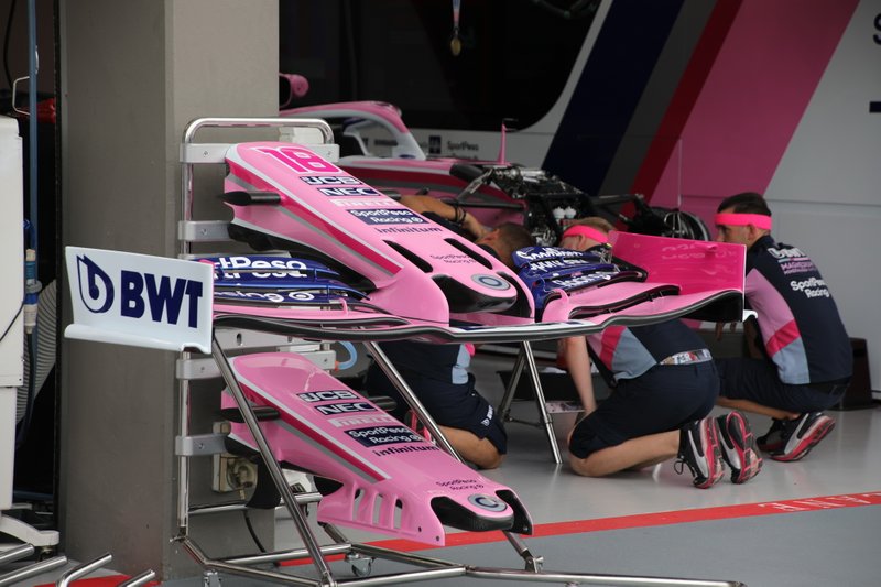 Racing Point RP19, i due musi: c'è anche quello con le narici, ma quello nuovo è senza