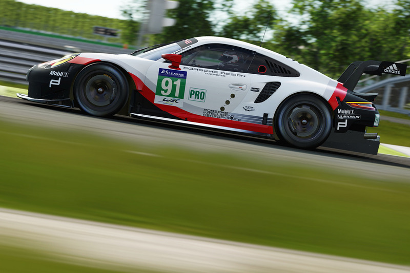 2017 Porsche 911 RSR