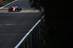 Pascal Wehrlein, Manor Racing MRT05