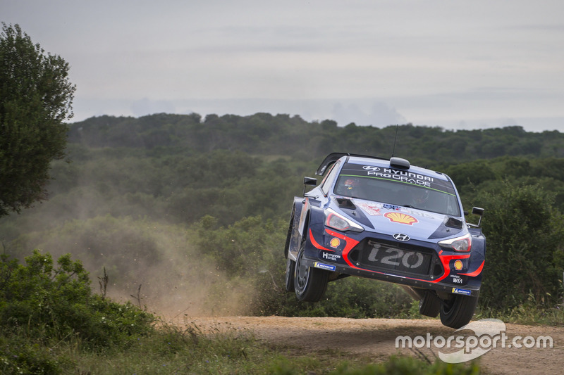 Thierry Neuville, Nicolas Gilsoul, Hyundai Motorsport Hyundai i20 Coupe WRC