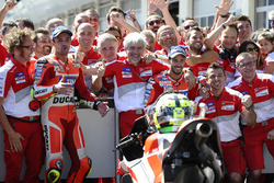Sieger Andrea Iannone, Ducati Team; 2, Andrea Dovizioso, Ducati Team