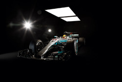 Задня частина Mercedes AMG F1 W08