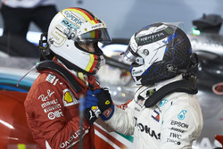 Podyum: 2. Valtteri Bottas, Mercedes-AMG F1, yarış galibi Sebastian Vettel, Ferrari, 3. Lewis Hamilton, Mercedes-AMG F1