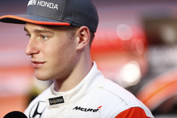 Stoffel Vandoorne, McLaren met de media