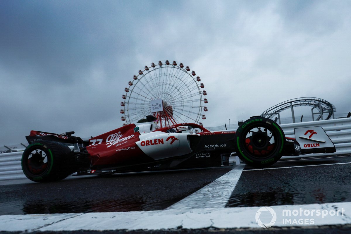 Valtteri Bottas en piste à Suzuka vendredi.