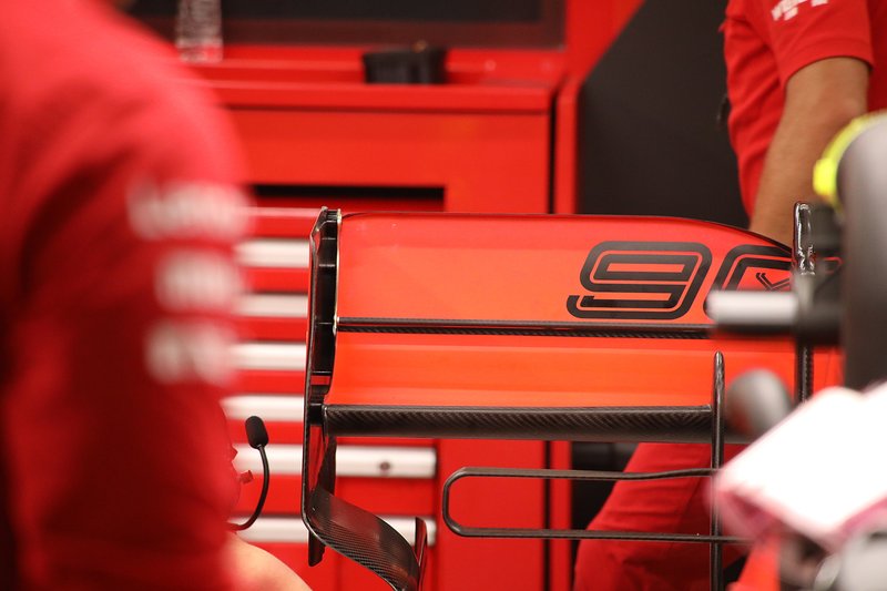 Ferrari SF90, dettaglio dell'ala posteriore di Vettel