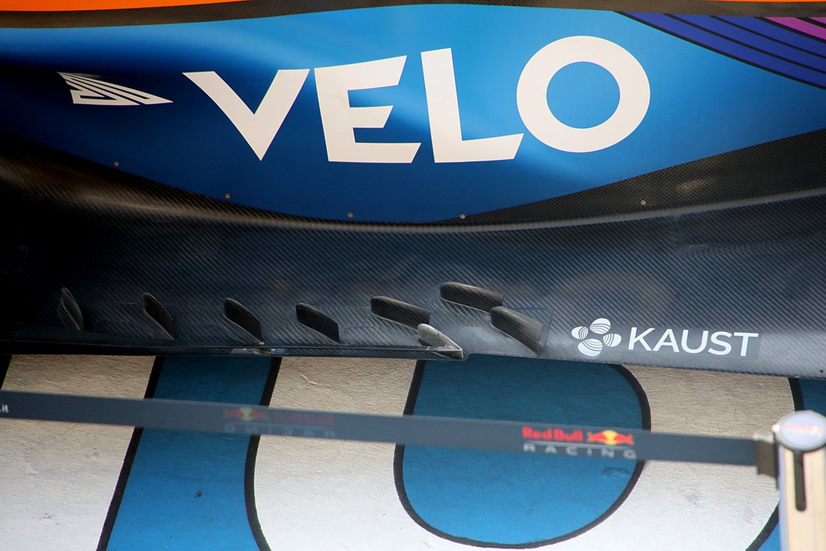 McLaren MCL35M floor detail