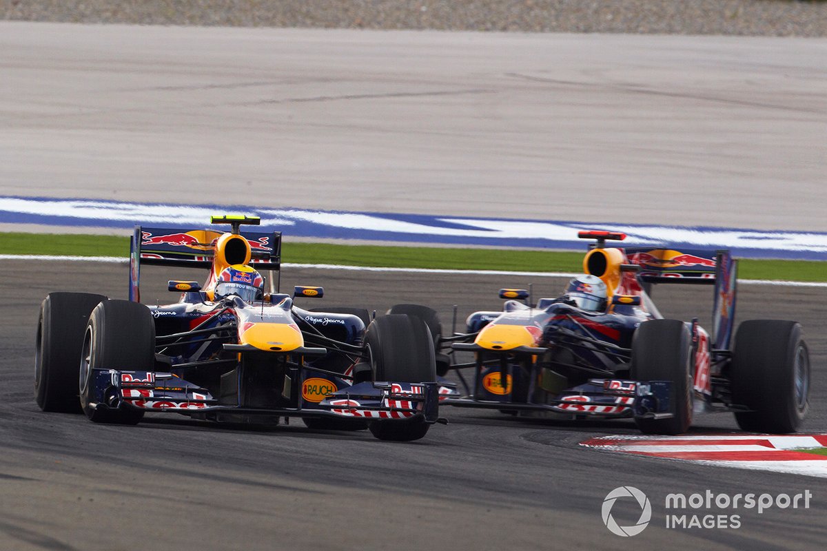 Mark Webber, Red Bull Racing RB6 Renault leads Sebastian Vettel, Red Bull Racing RB6 Renault