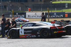 #4 Belgian Audi Club Team WRT Audi R8 LMS Ultra: Dries Vanthoor, Robin Frijns