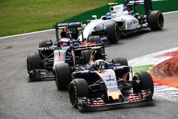 Carlos Sainz Jr., Scuderia Toro Rosso STR11