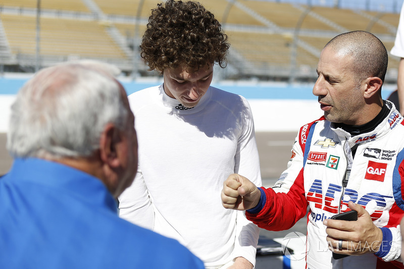 Tony Kanaan, A.J. Foyt Enterprises Chevrolet, Matheus Leist, A.J. Foyt Enterprises Chevrolet yA.J. Foyt
