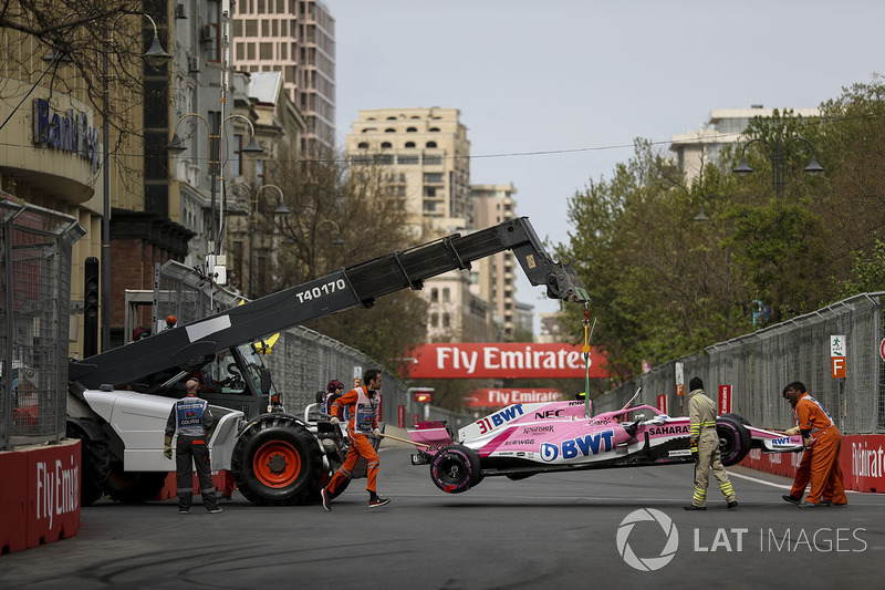 Розбита машина Естебана Окона, Force India VJM11