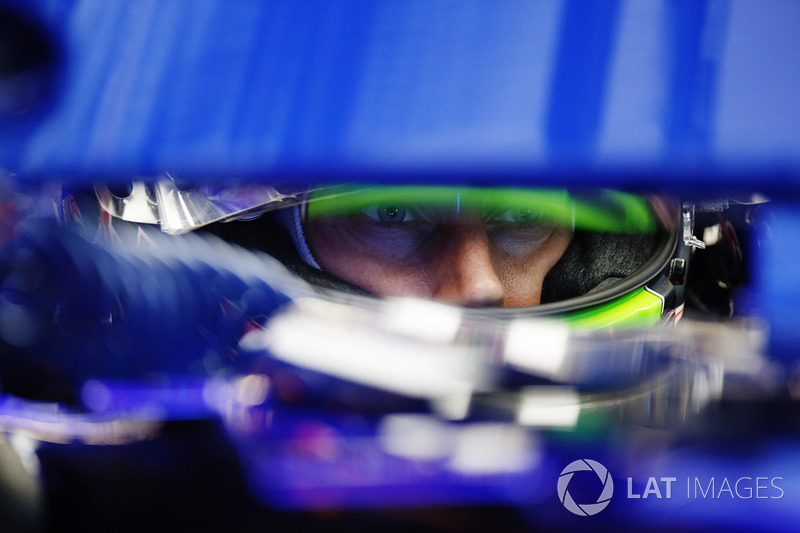 Брендон Хартли, Scuderia Toro Rosso STR12