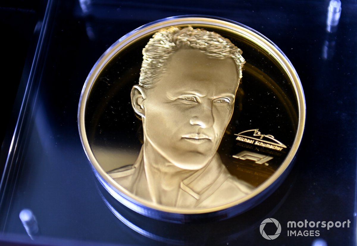 Medali Michael Schumacher