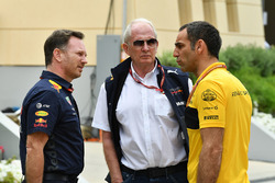 Christian Horner, Red Bull Racing Team Principal, Dr Helmut Marko, Red Bull Motorsport Consultant and Cyril Abiteboul, Renault Sport F1 Managing Director