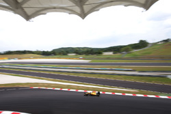 Kevin Magnussen, Renault Sport F1 Team RS16