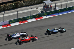 Nico Rosberg, Mercedes AMG F1 Team W07 leads Kimi Raikkonen, Ferrari SF16-H and Valtteri Bottas, Williams FW38