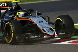Sergio Perez, Sahara Force India F1 VJM09 con il dispositivo Halo