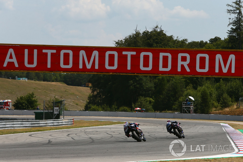 Alecx Lowes, Michael van der Mark, Pata Yamaha