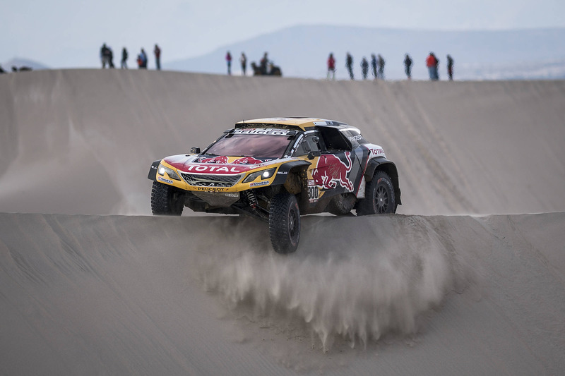 #300 Peugeot Sport Peugeot 3008 DKR: Стефан Петрансель, Жан-Поль Коттре