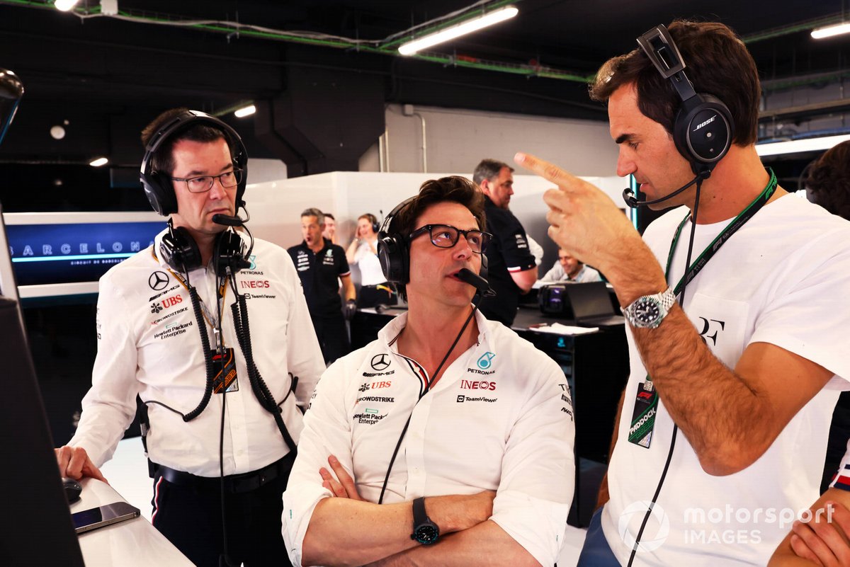 Toto Wolff, Team Principal e CEO di Mercedes AMG con Roger Federer